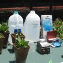 Everris demonstration on fertilizer management to prevent nutrient runoff.